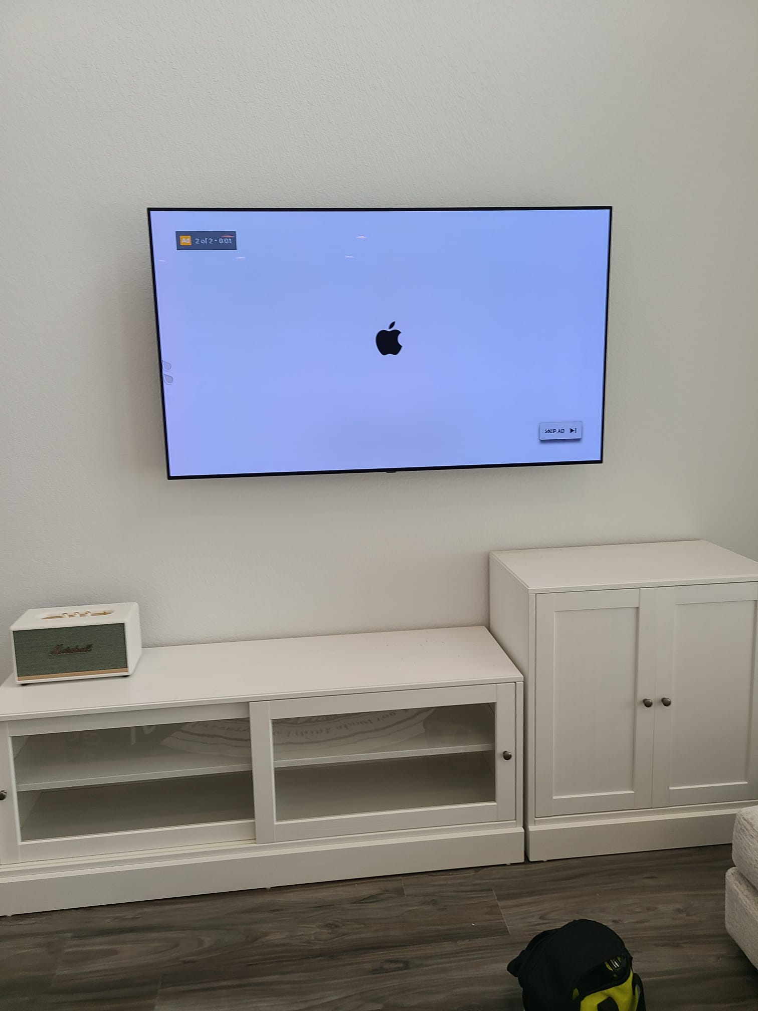 Sleek Wall-Mounted TV Installation with Hidden Cables